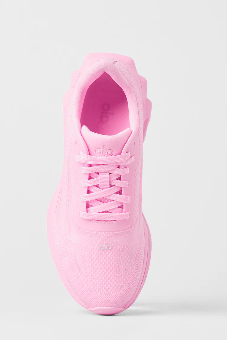 Women's Alo Runner